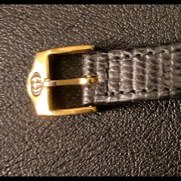 Vintage Gucci Watch purchased in early 90s - Picture 6 of 10